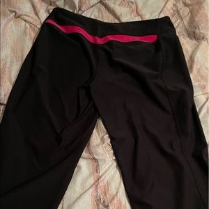 Nike Dri Fit capris leggings